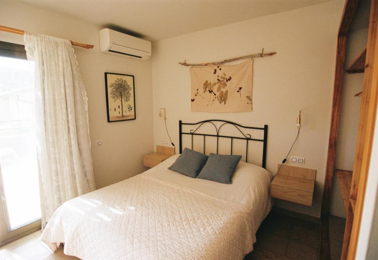 Hostal De L'Aigua Sant Llorenc de la Muga Luaran gambar
